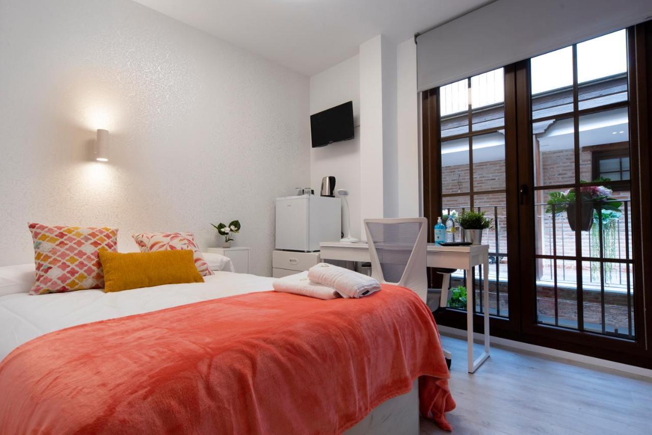 Vizcainos Home Away Segovia Exterior foto