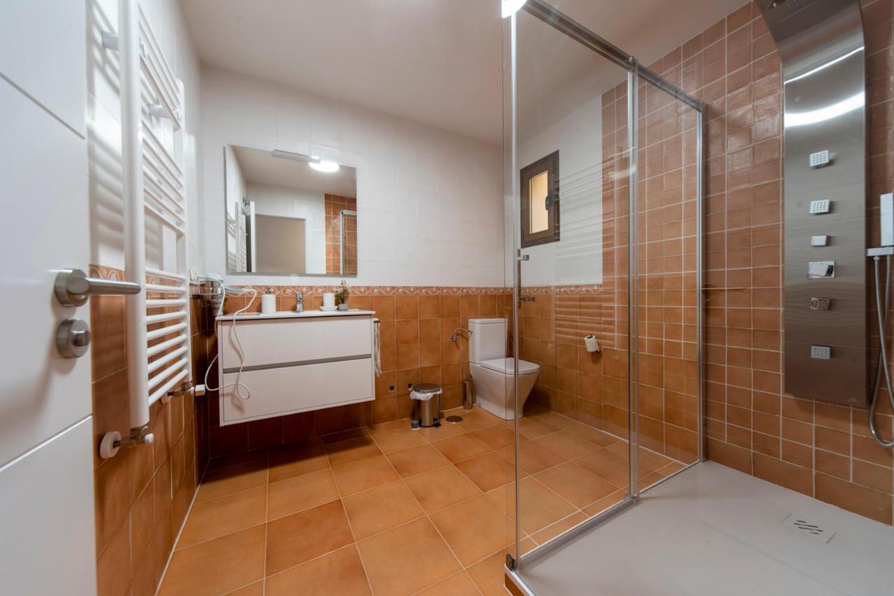 Vizcainos Home Away Segovia Exterior foto