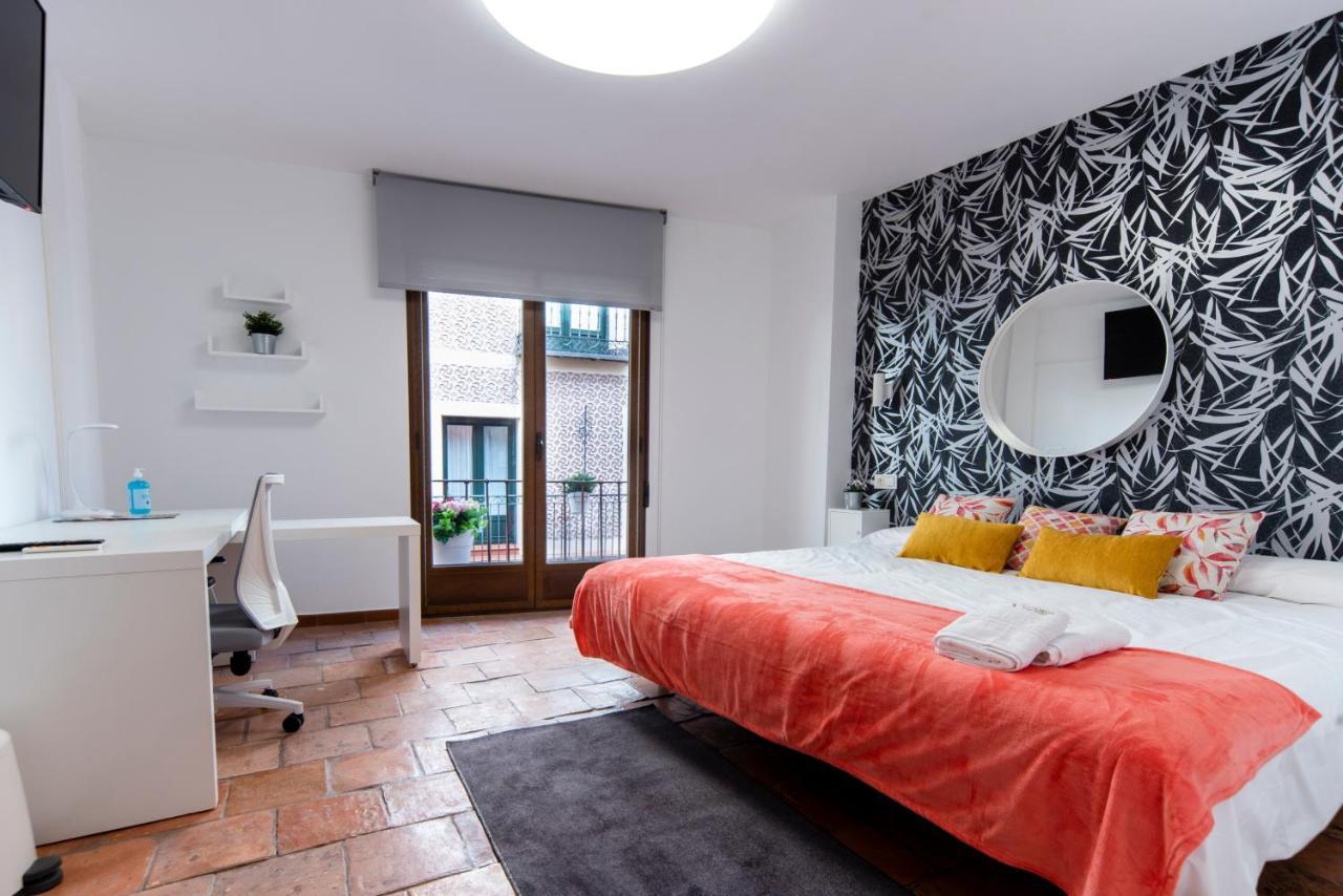 Vizcainos Home Away Segovia Exterior foto