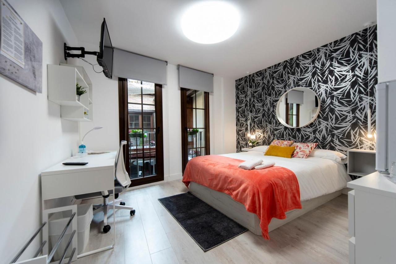 Vizcainos Home Away Segovia Exterior foto