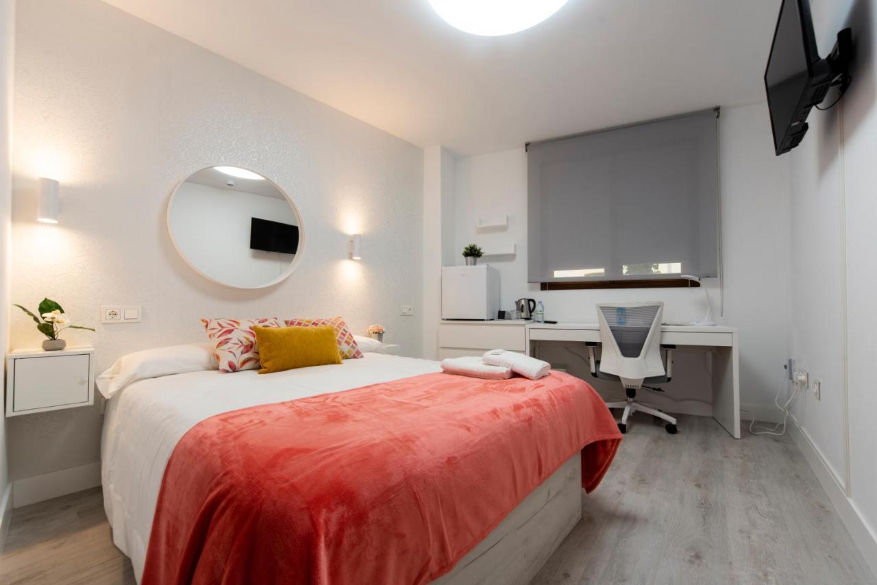 Vizcainos Home Away Segovia Exterior foto