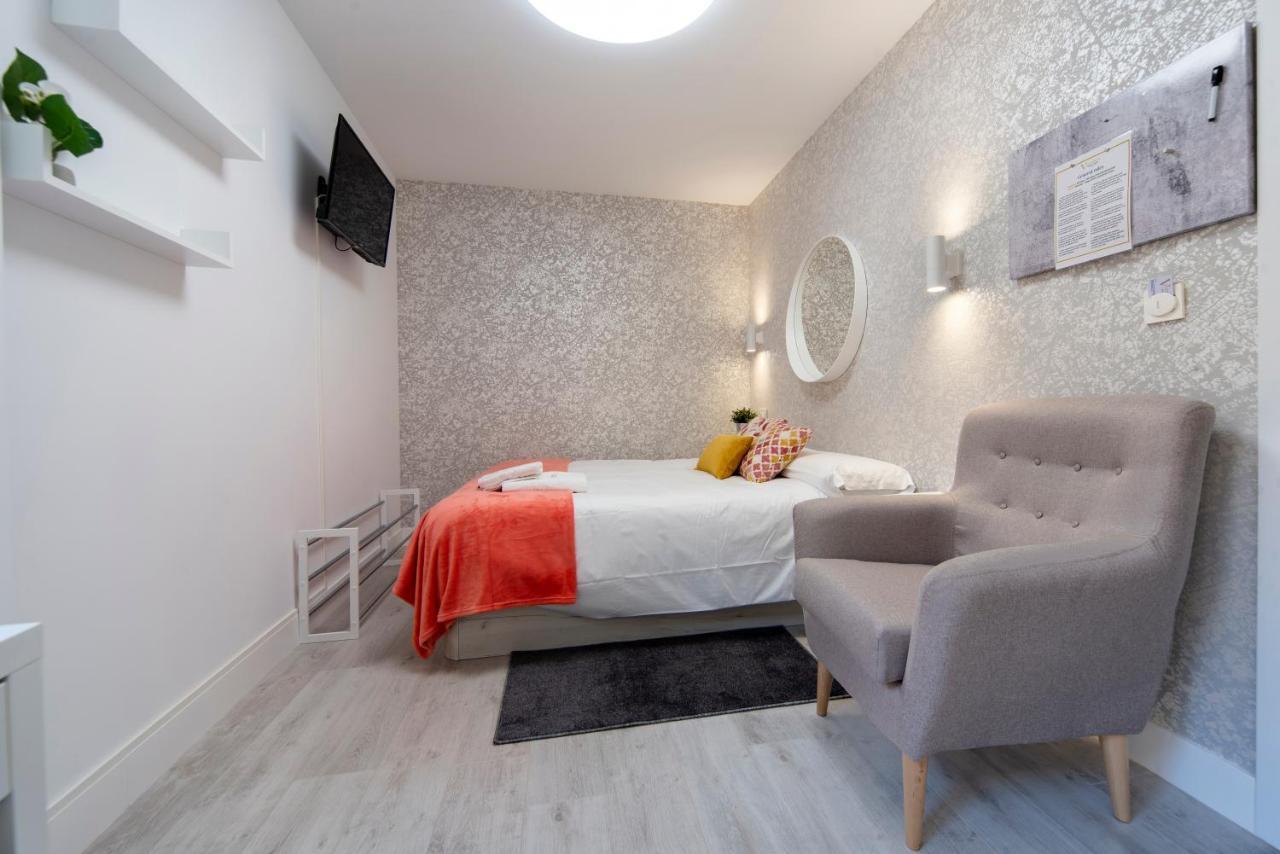 Vizcainos Home Away Segovia Exterior foto