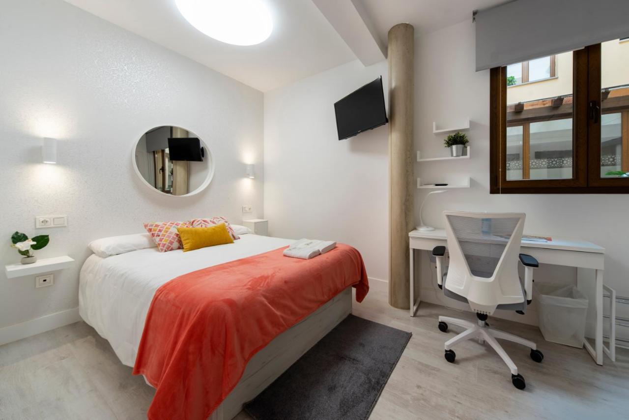 Vizcainos Home Away Segovia Exterior foto